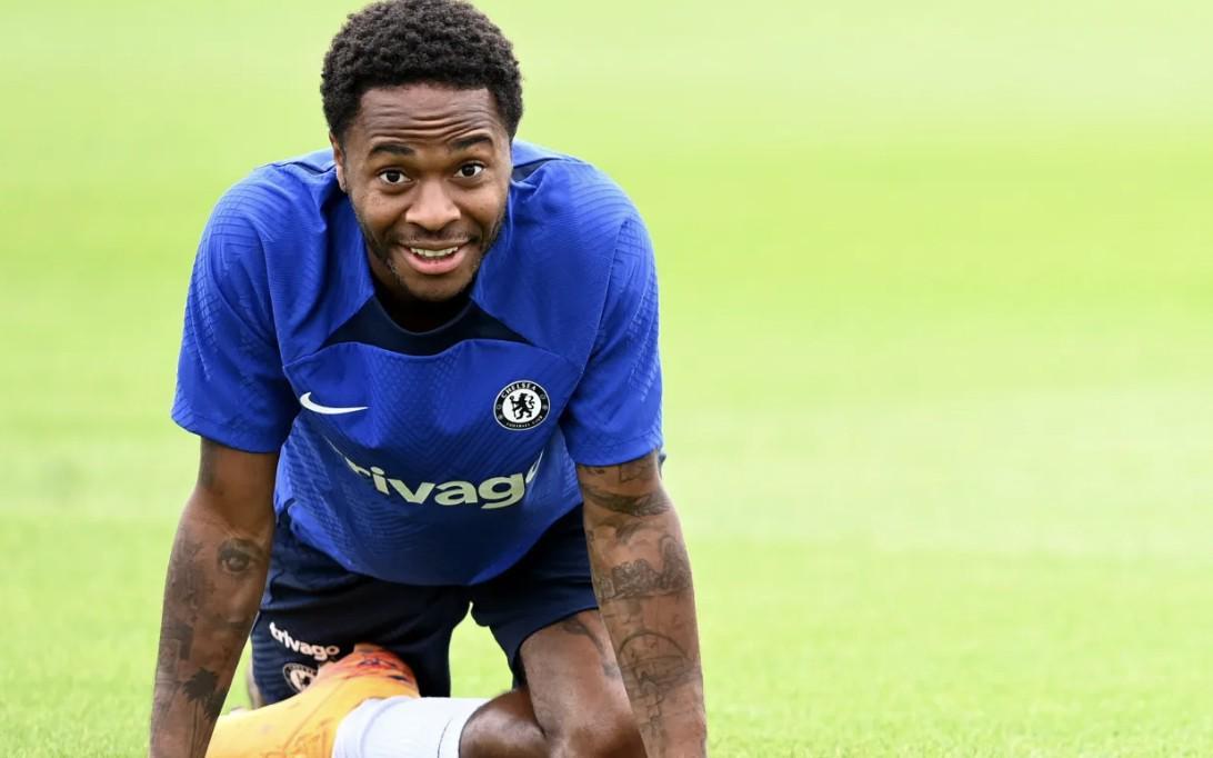 亿万28(YIWAN28)官方网站 - 亿万28大舞台-夏窗未能离队，泰晤士报：冬窗前斯特林可能要单独训练